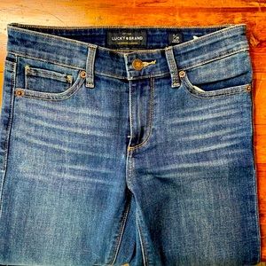 BRAND NEW skinny Lucky jeans